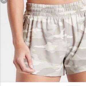 Athleta hustle 3 athletic short